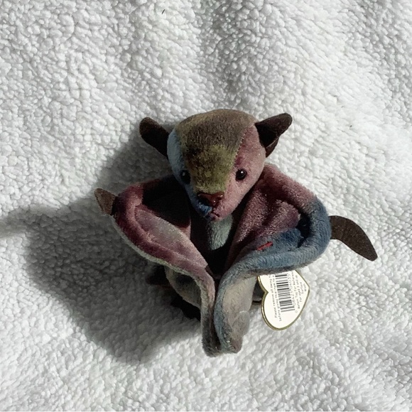 Cutest bat beanie baby!! - Picture 4 of 5